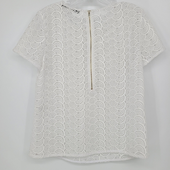 DIANE von Furstenberg Guipure lace scalloped short sleeve top size 4 - Picture 3 of 10